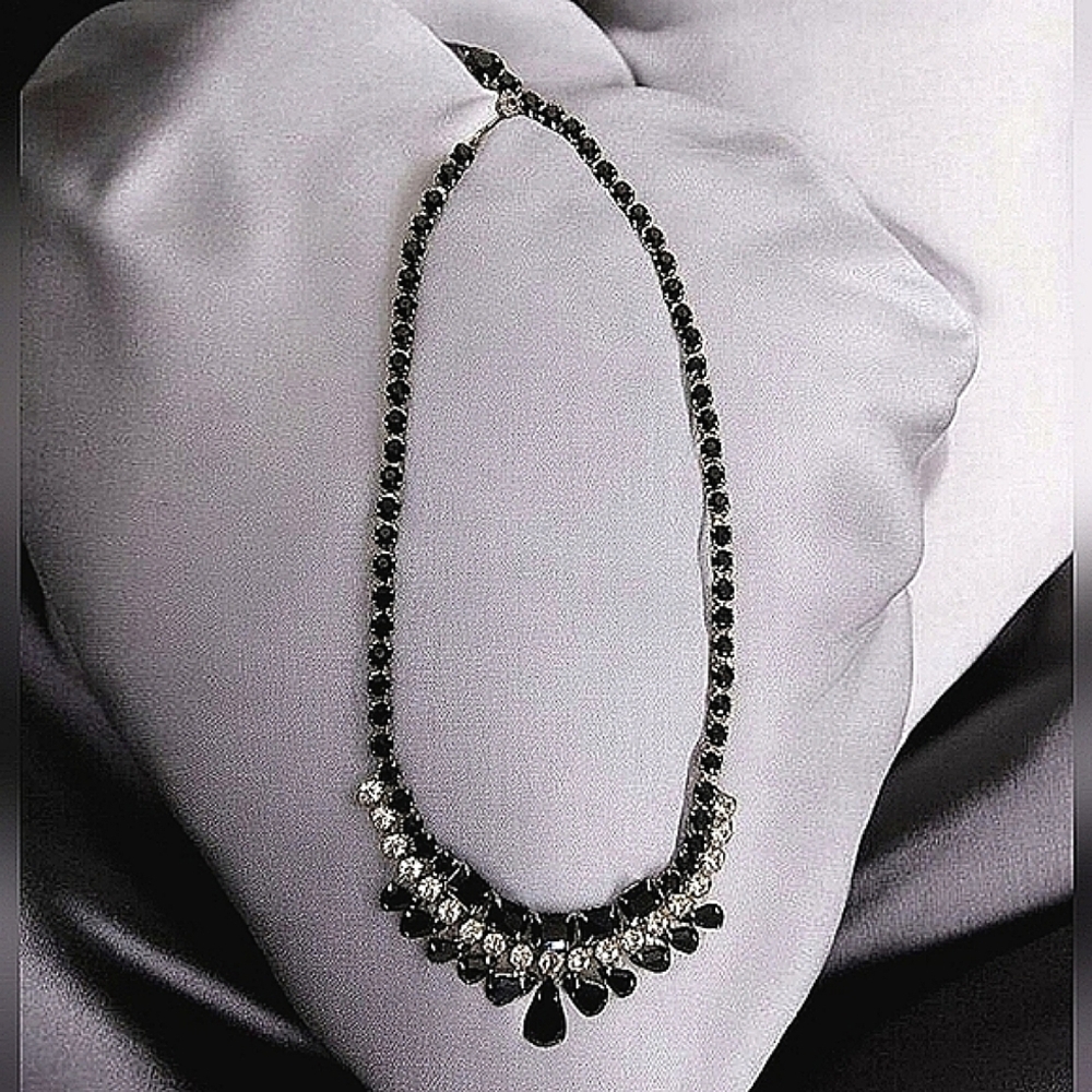 Albert Weiss Silver Tone Black & Clear Rhinestone Choker Necklace Signed